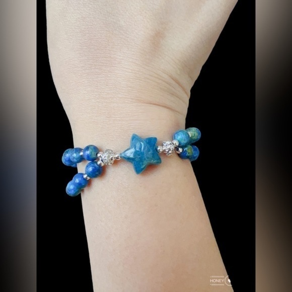 COPY - Natural Lapis lazuli & Blue Apatite Carved star Bracelet - Picture 5 of 10